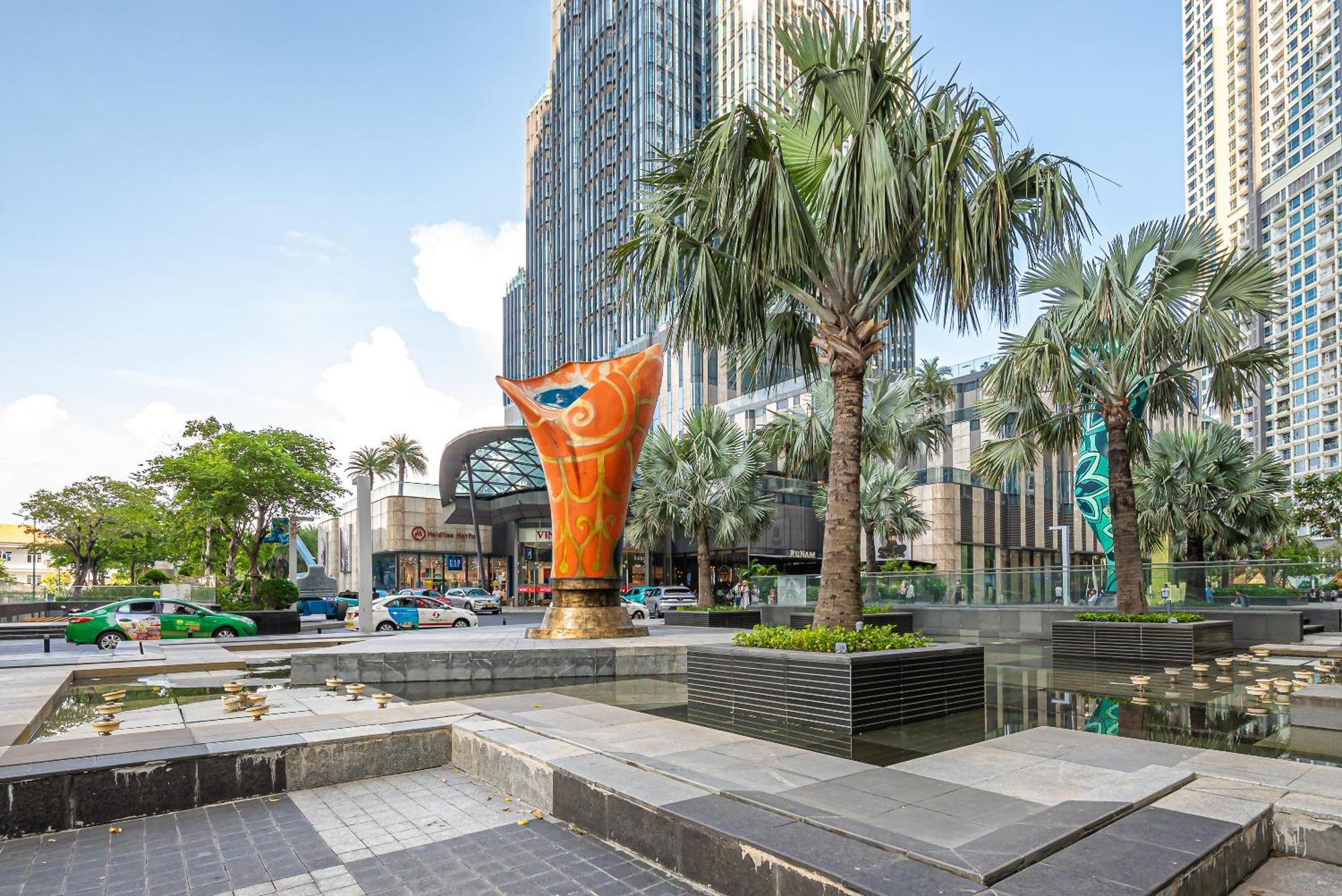 Vinhomes Landmark Condotel Suite Cidade de Ho Chi Minh Exterior foto